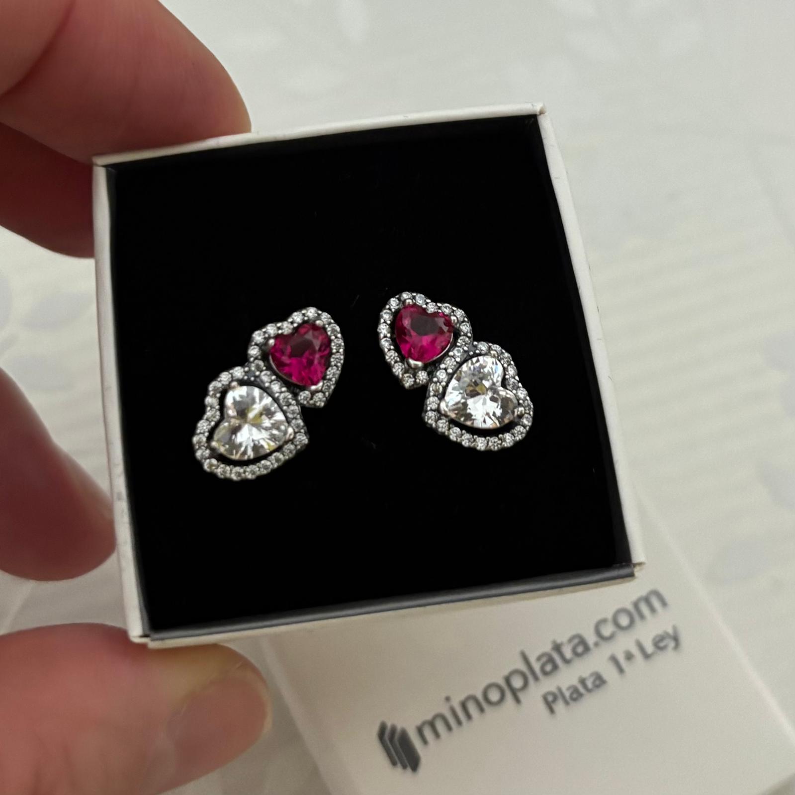 Pendientes Doble Corazón en Plata de Ley 925 con Circonitas Blancas y Rojo Rubí