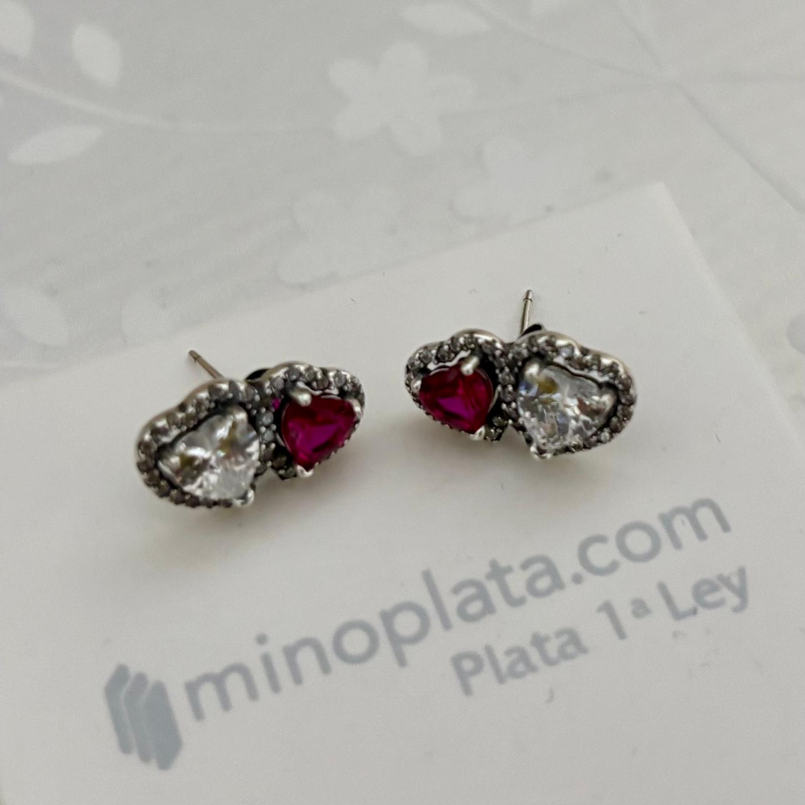 Pendientes Doble Corazón en Plata de Ley 925 con Circonitas Blancas y Rojo Rubí 5