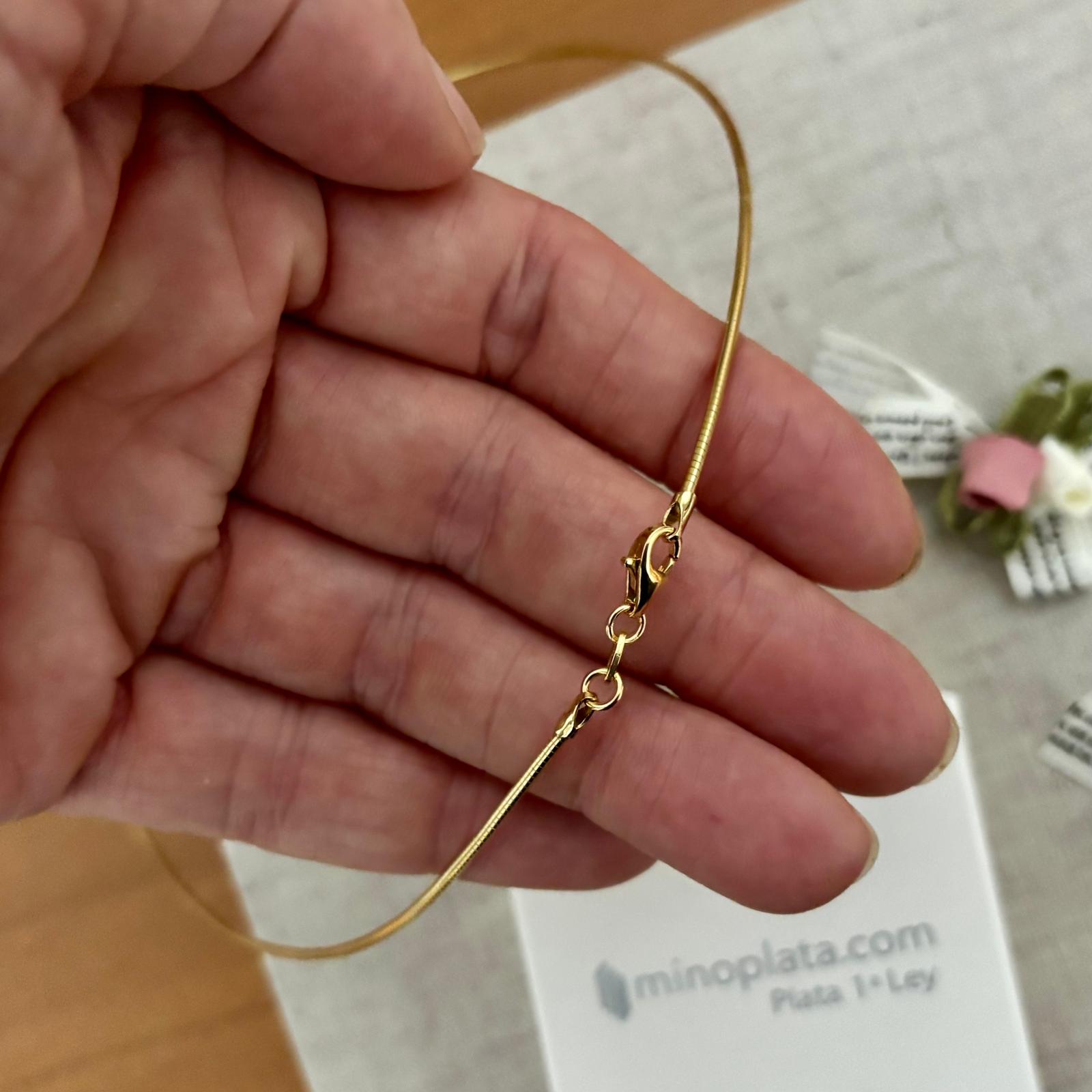 Gargantilla rígida de Plata de ley chapada en Oro 45cm