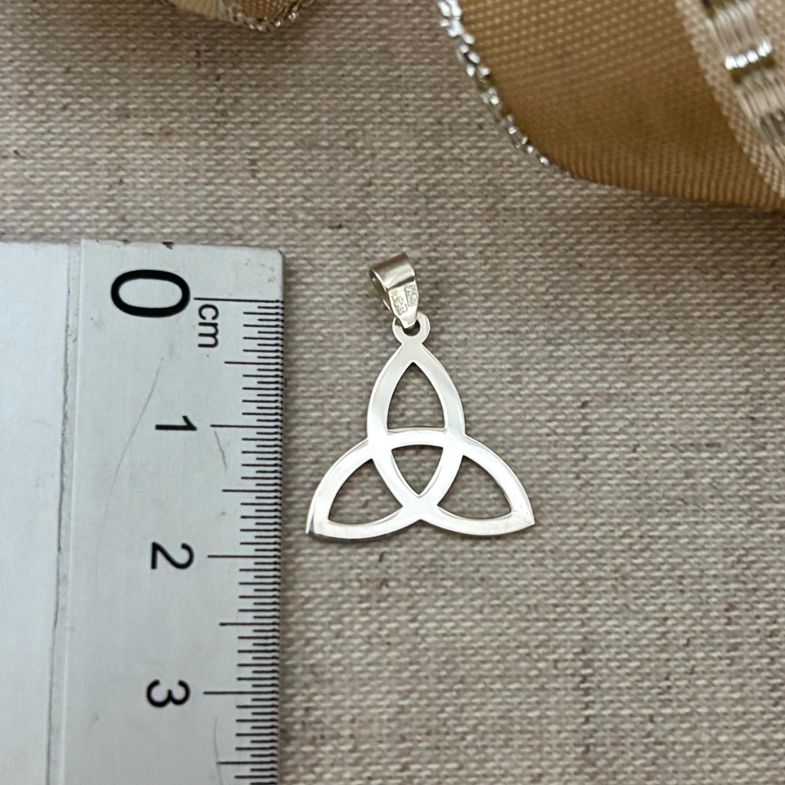 Colgante triqueta amuleto de Plata de ley 925 17mm 3