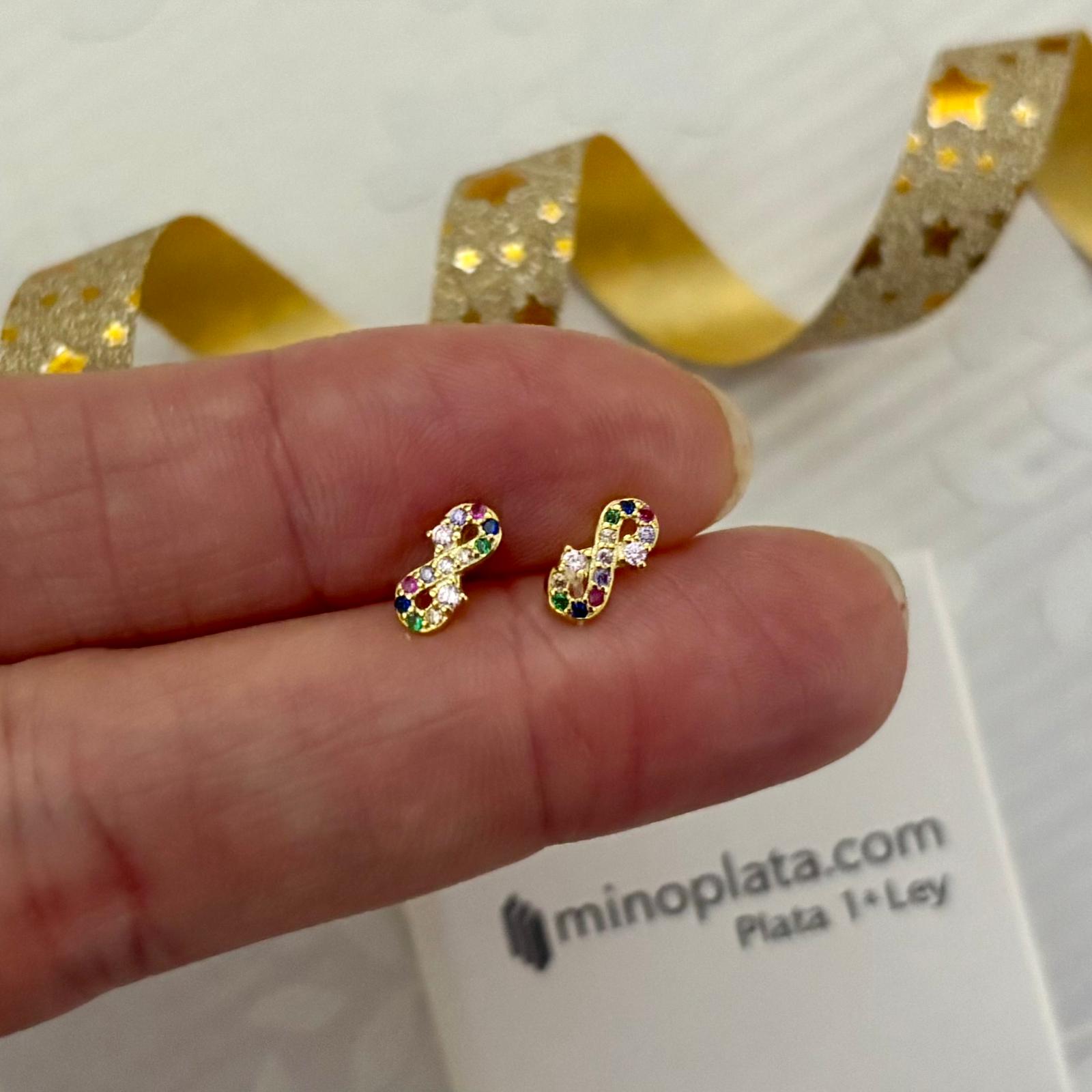 Pendientes infinito de Plata chapada en Oro con Circonitas de colores