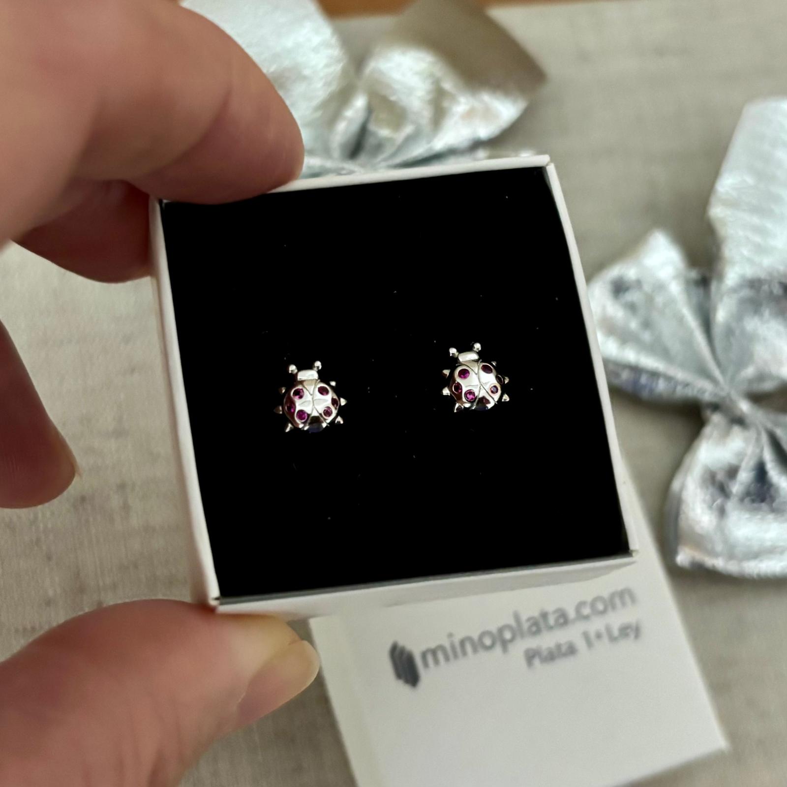 Pendientes mariquitas de Plata rodiada con Circonitas rosas 4