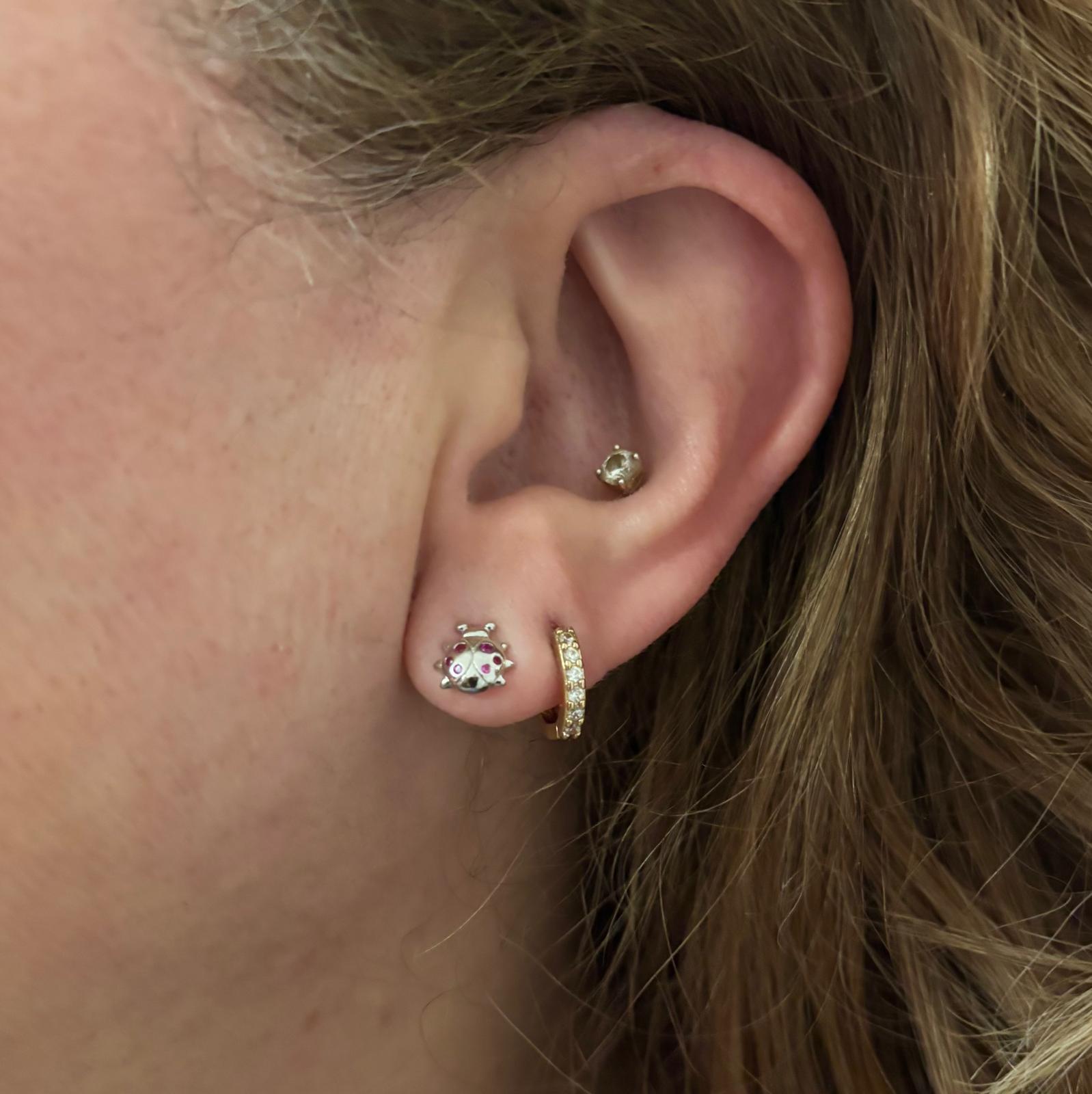 Pendientes mariquitas de Plata rodiada con Circonitas rosas 3