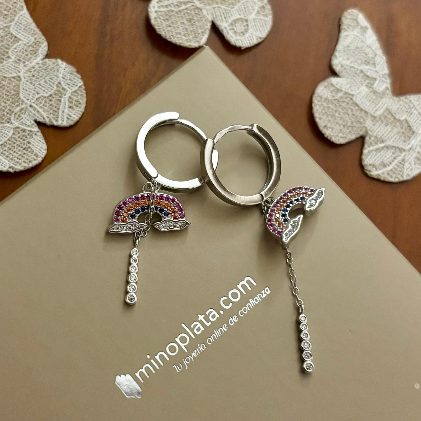 Pendientes aros de Plata con arcoíris y tira colgante de Circonitas