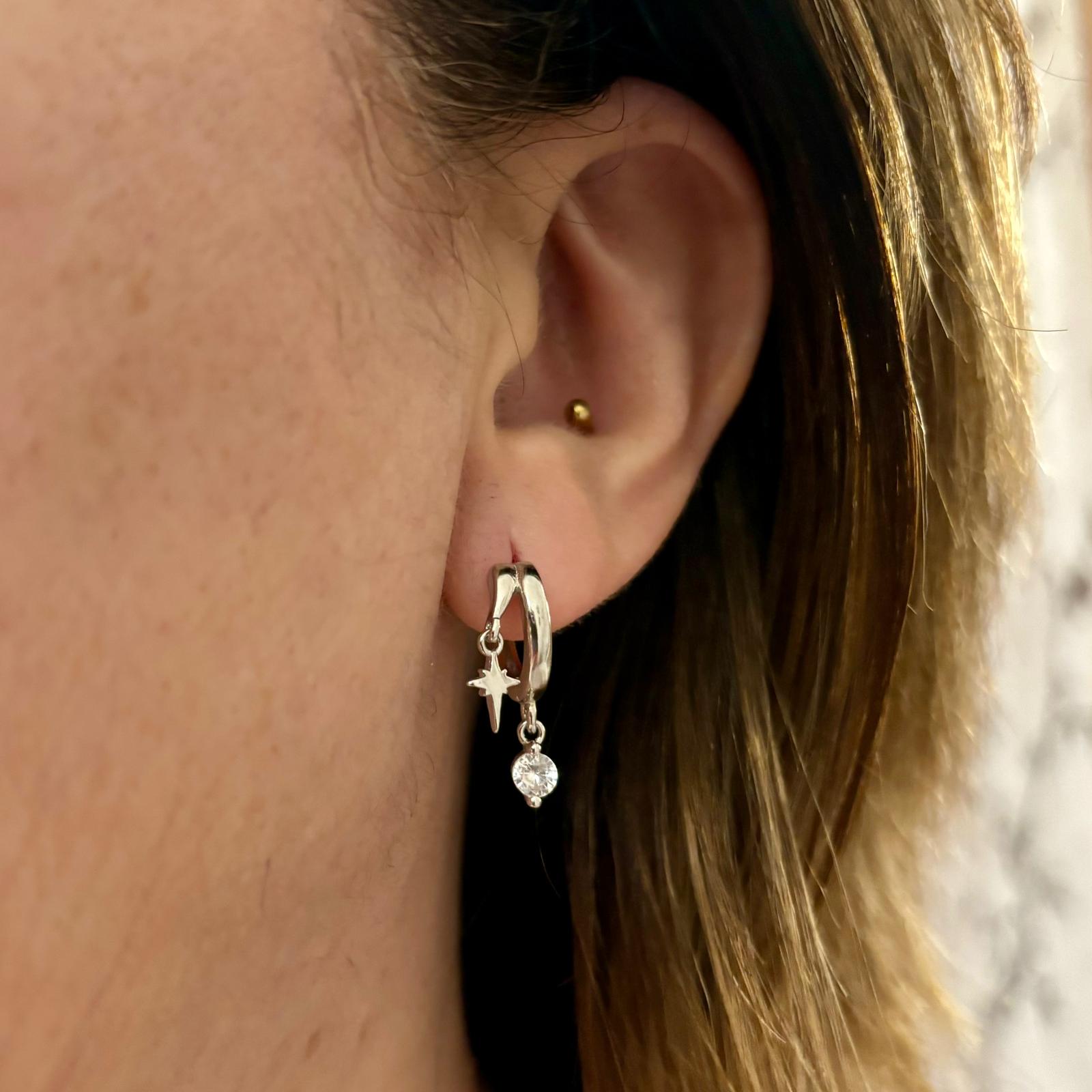 Pendientes aros dobles de Plata rodiada con estrella y punto de luz Circonita colgantes
