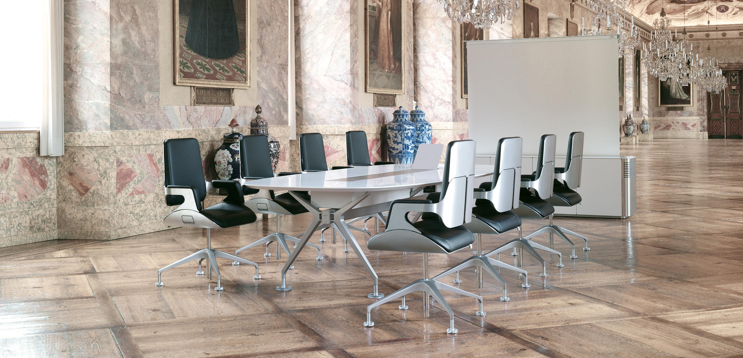interstuhl silver