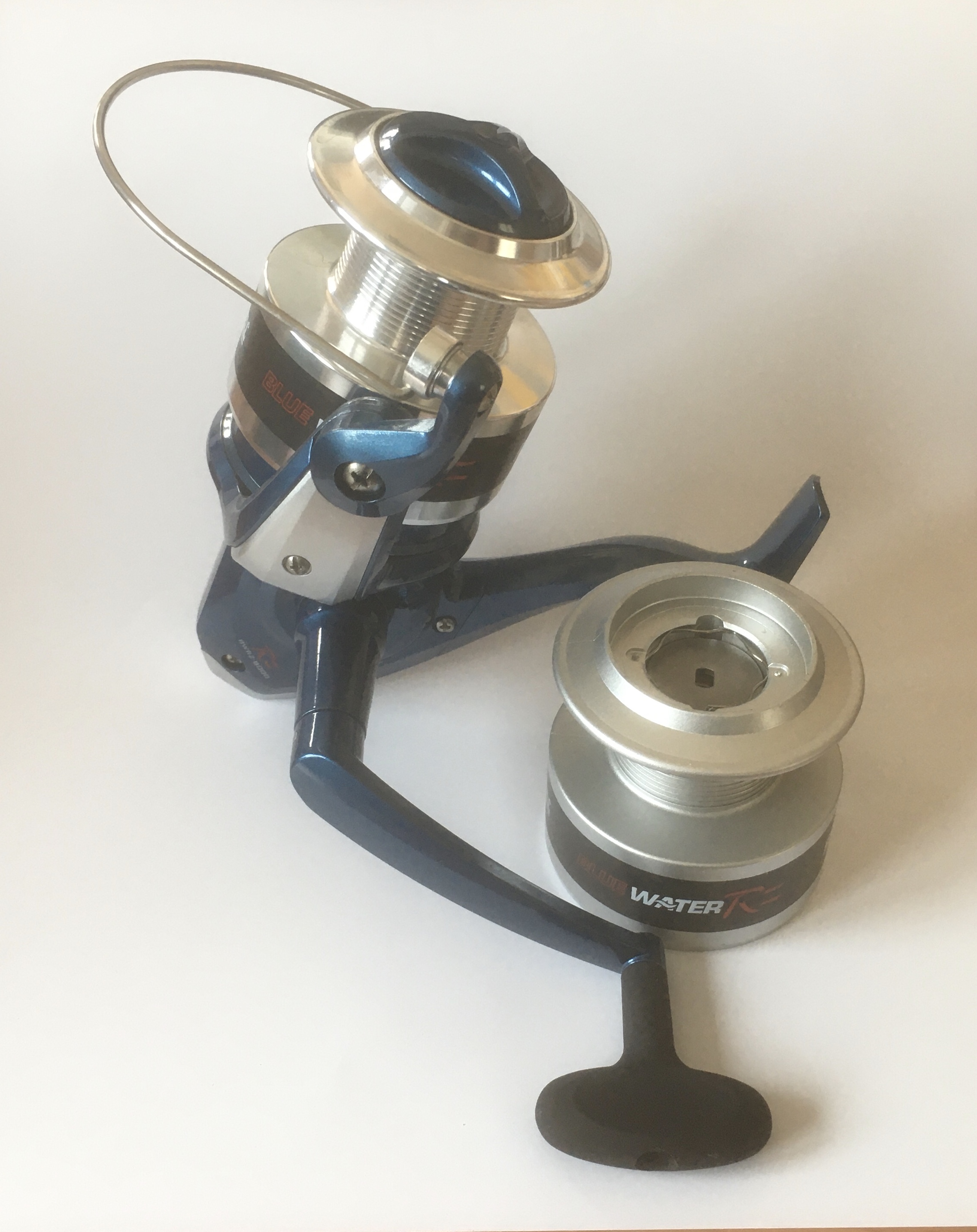 (DX)CARRETE MITCHELL BLUE WATER RZ 8000 2