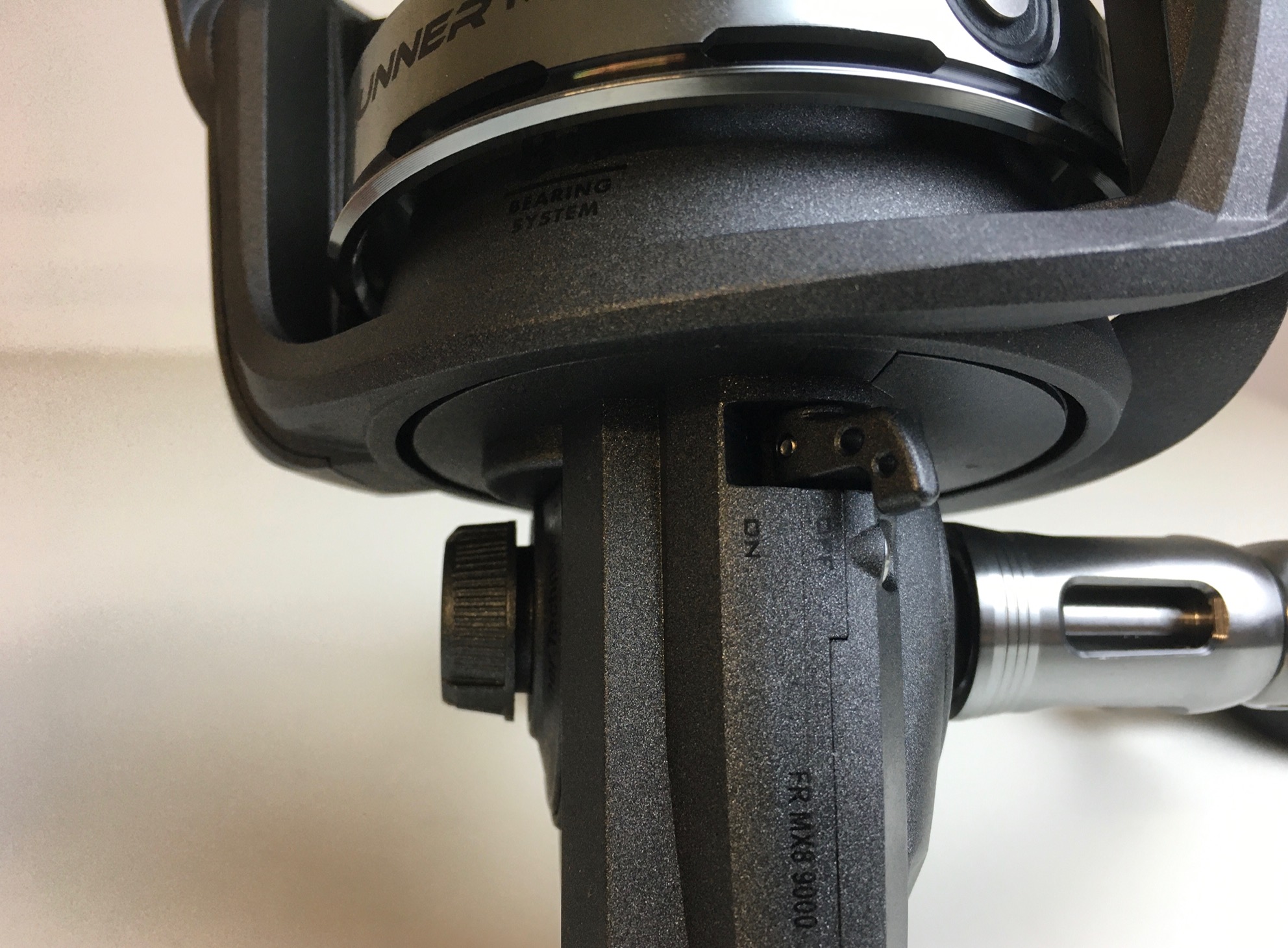 (DX)CARRETE MITCHEL FULL RUNNER MX8 9000  (BAITRUNNER) 4