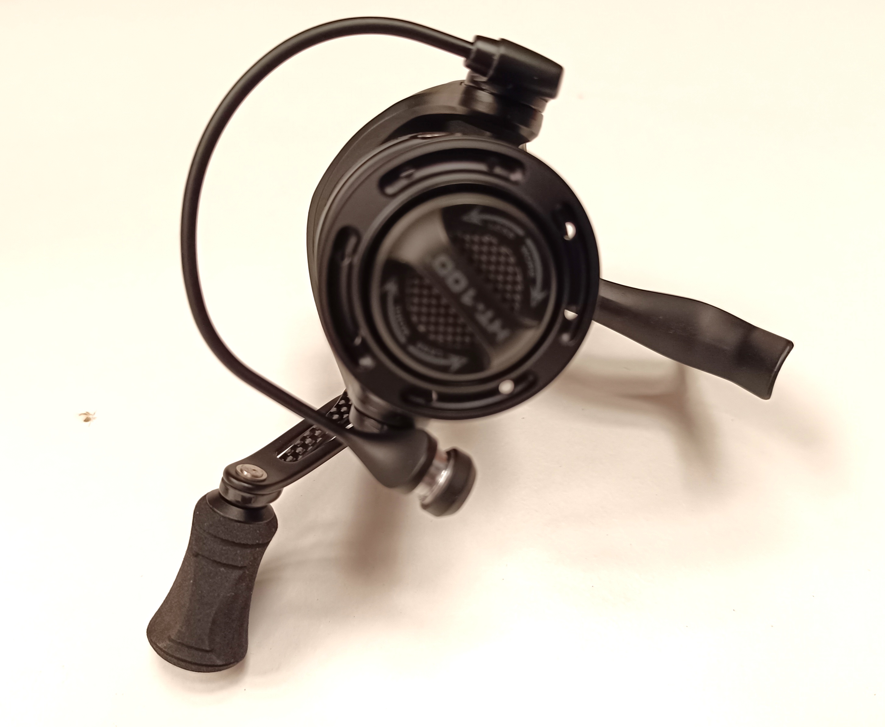 CARRETE PENN CONFLICT SPIN II 3000 4