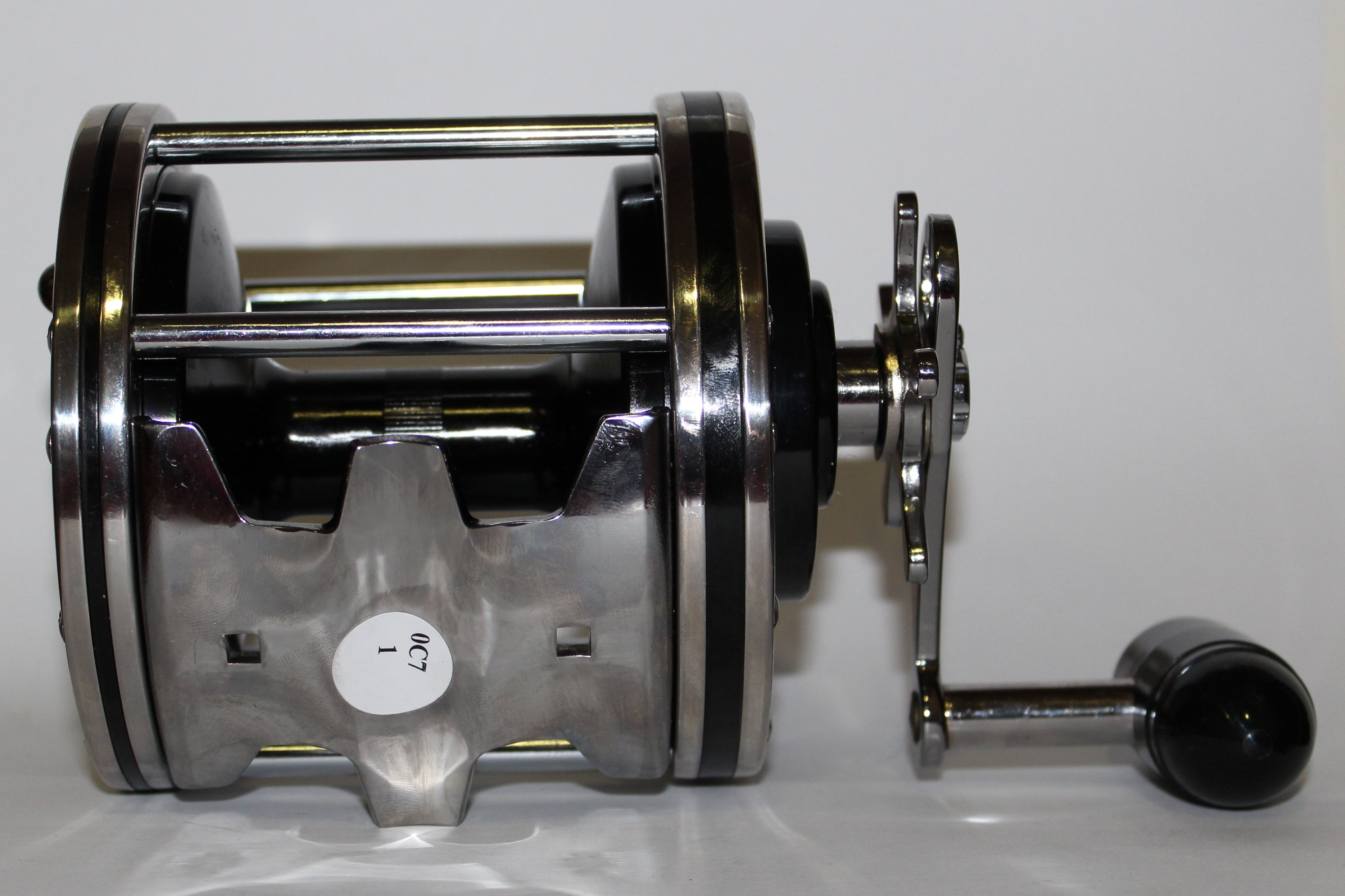 CARRETE PENN SENATOR 115L2 9/0 SENATOR REEL 4