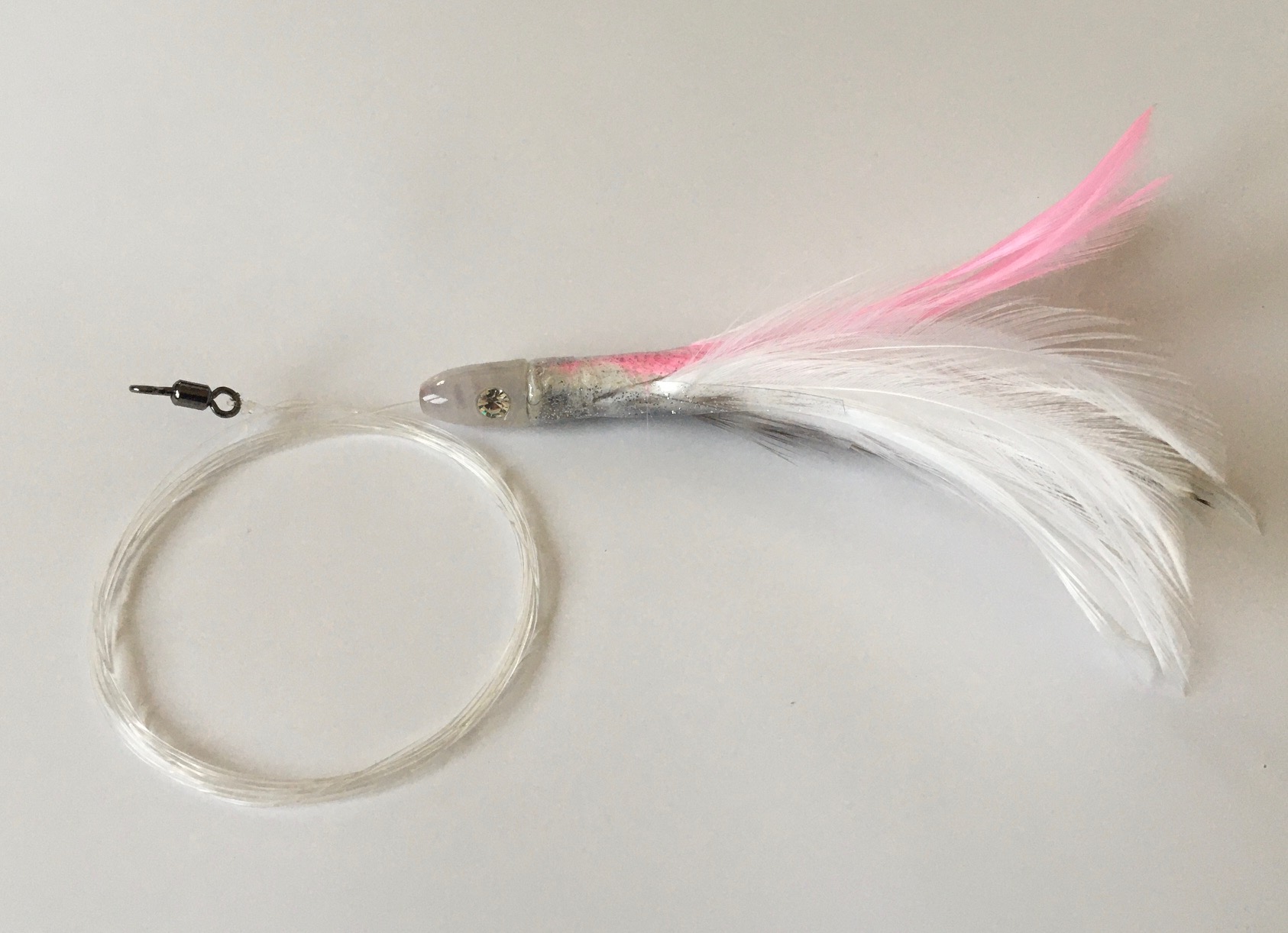 ES TUNA TROLLING CRYSTAL 14cm WHITE-PINK-STRIPED 3