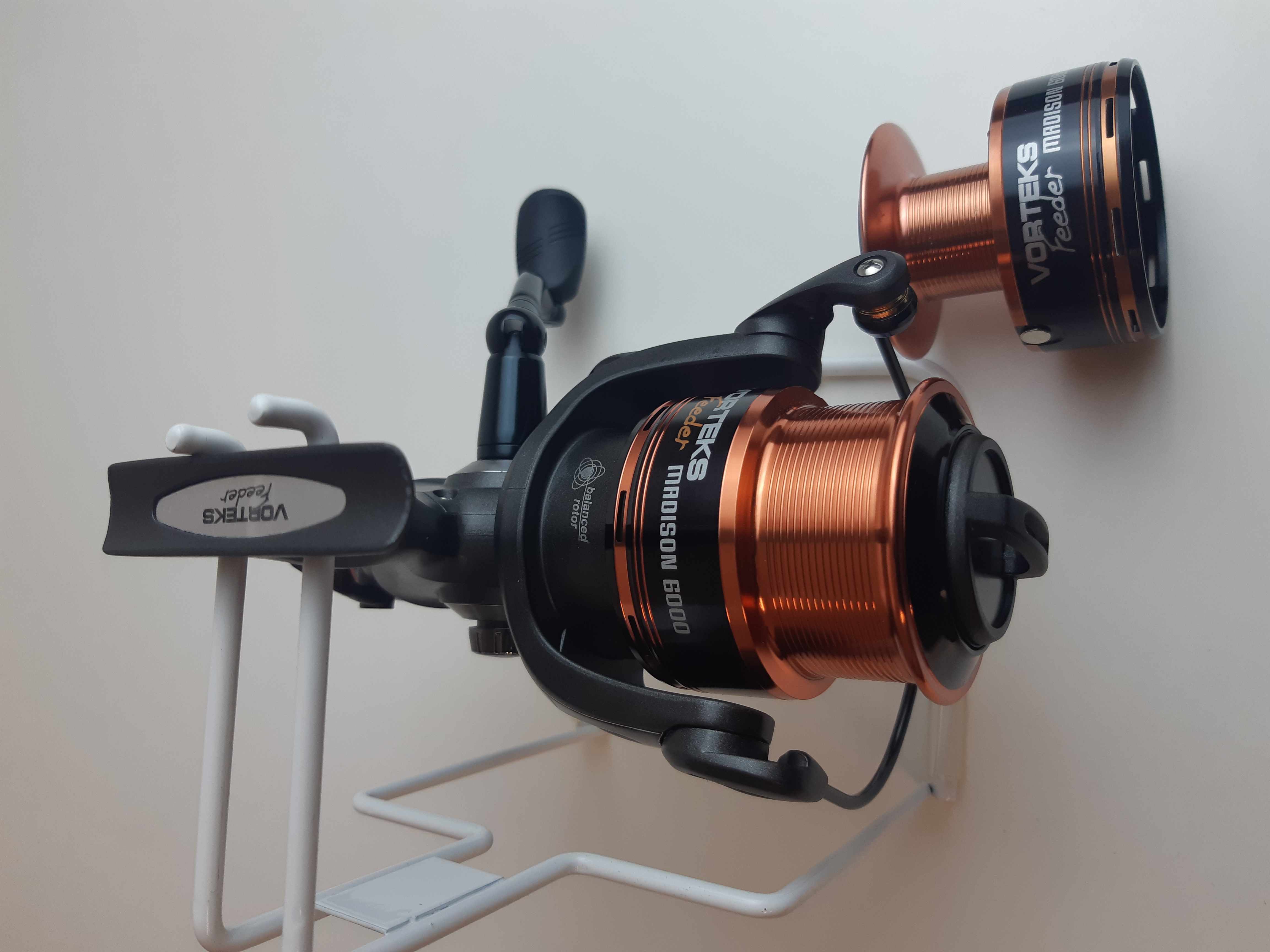 (DX)CARRETE GRAUVELL VORTEKS FEEDER MADISON 6000 3