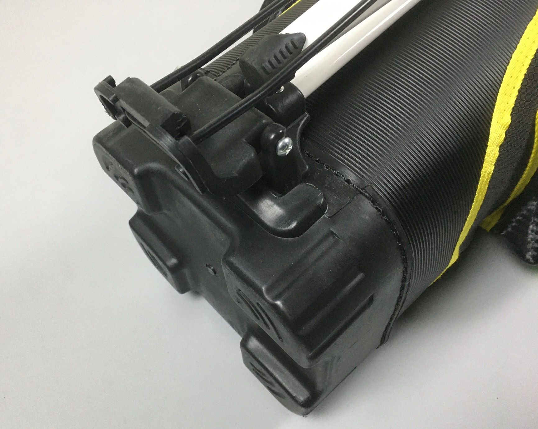 FUNDA CAÑA KALI KUNNAN EXTREM 3150 TRIPODE 5