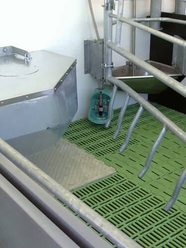 BEBEDOURO SUEVIA MOD 370-VA 1/2". 1