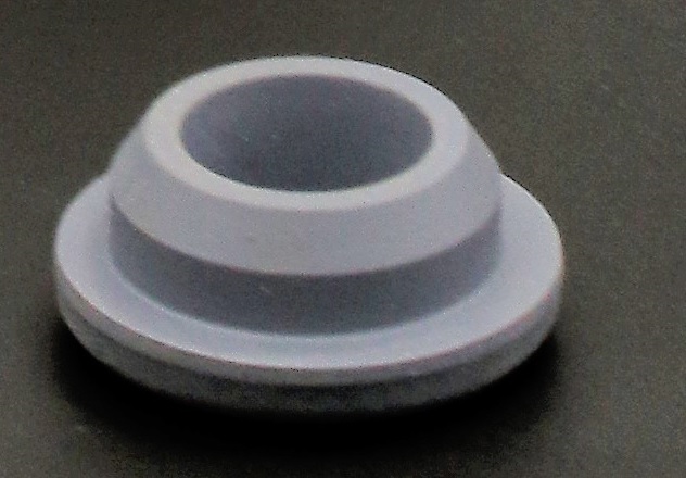 RUBBER STOPPER PERFORABLE BOTTLE 1 LITER