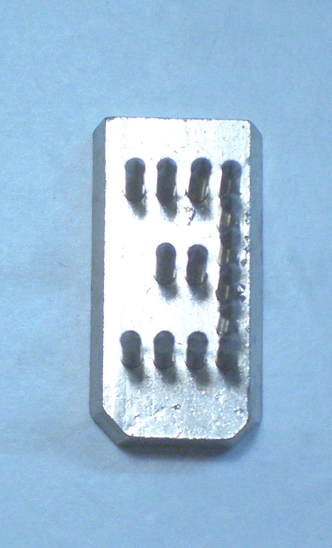 Letra "E" DE 10 mm.