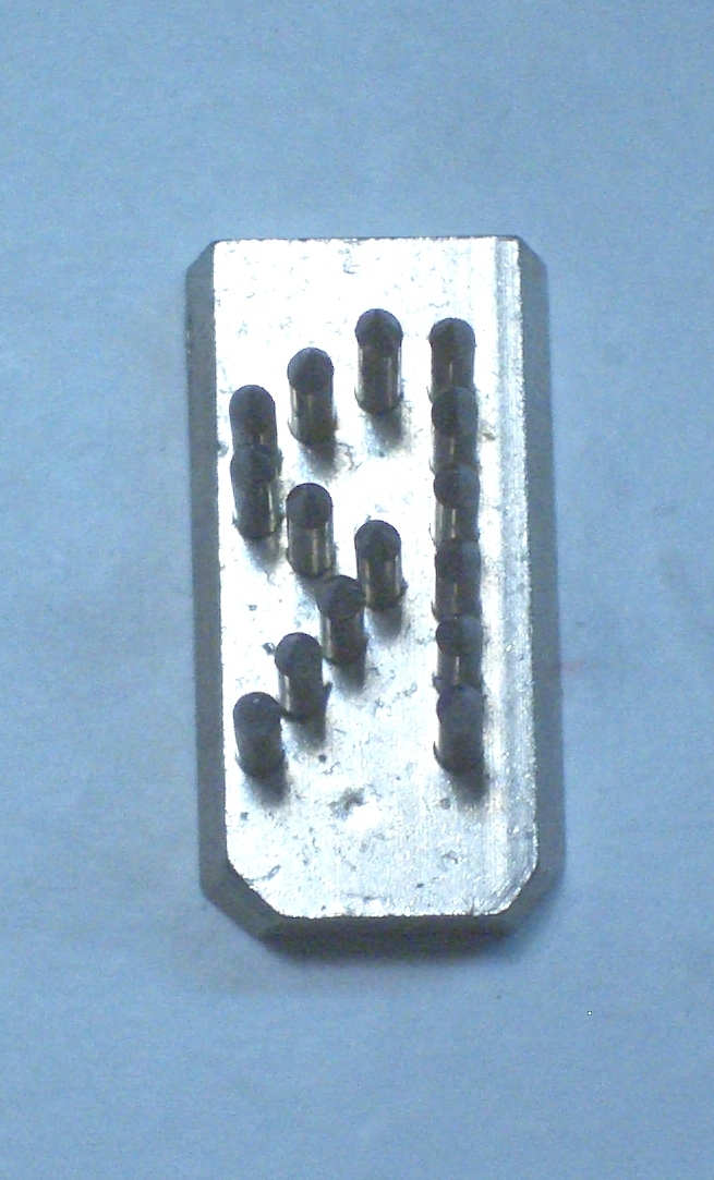 Letra "R" 10mm.