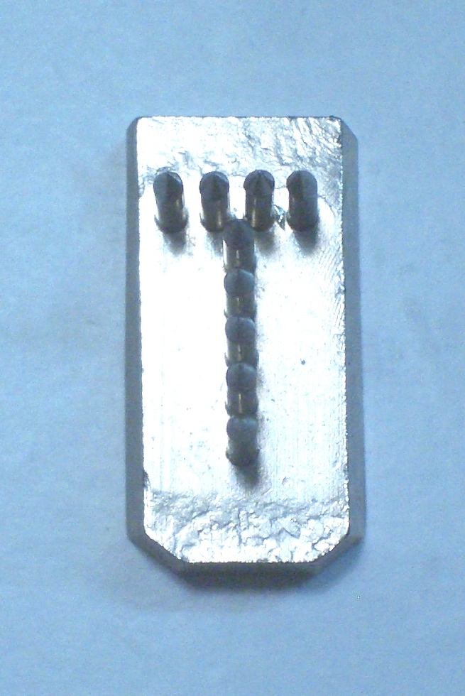 Letra "T" DE 10 mm.