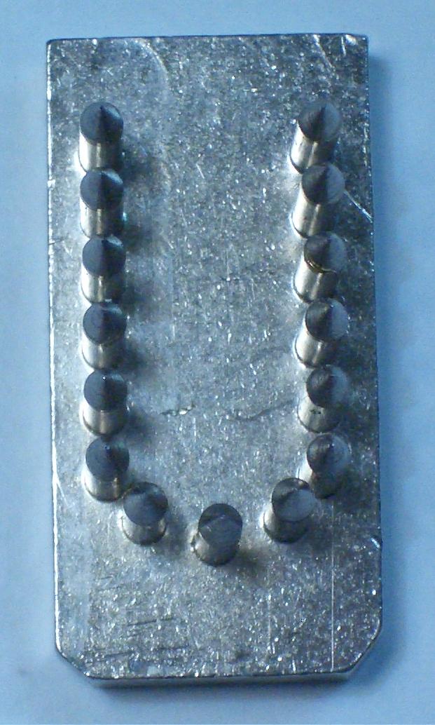 Letra "U" DE 30 mm.
