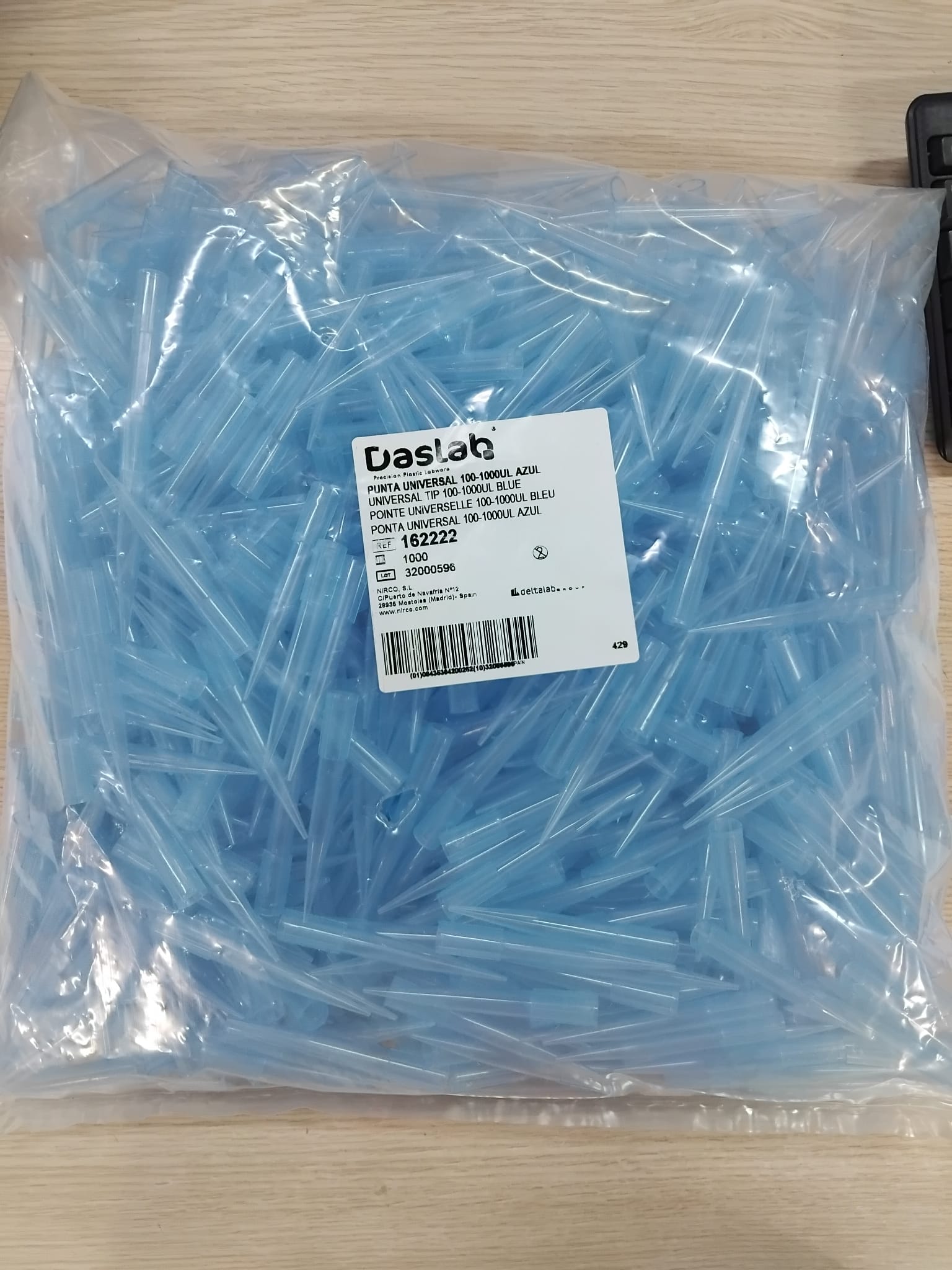 PUNTAS MICROPIPETA AZUL 100 a 1000 ul ( 1000 UNI ) 1