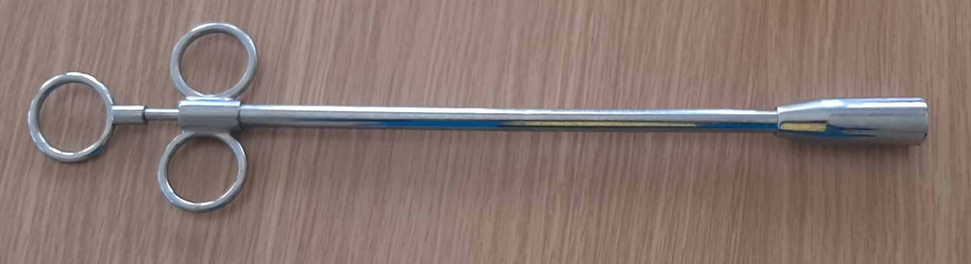 INTRODUCTOR DE BOLOS METAL PEQUEÑO