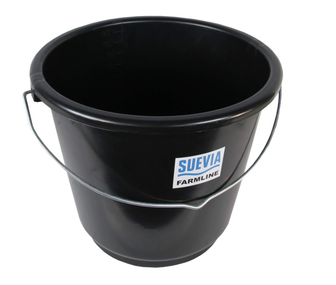 BLACK PLASTIC BUCKET 12 LITERS
