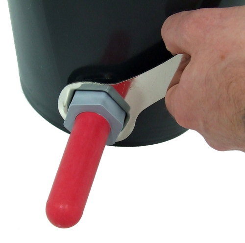 CHAVE PARA FIXAR A VÁLVULA DE CUBO