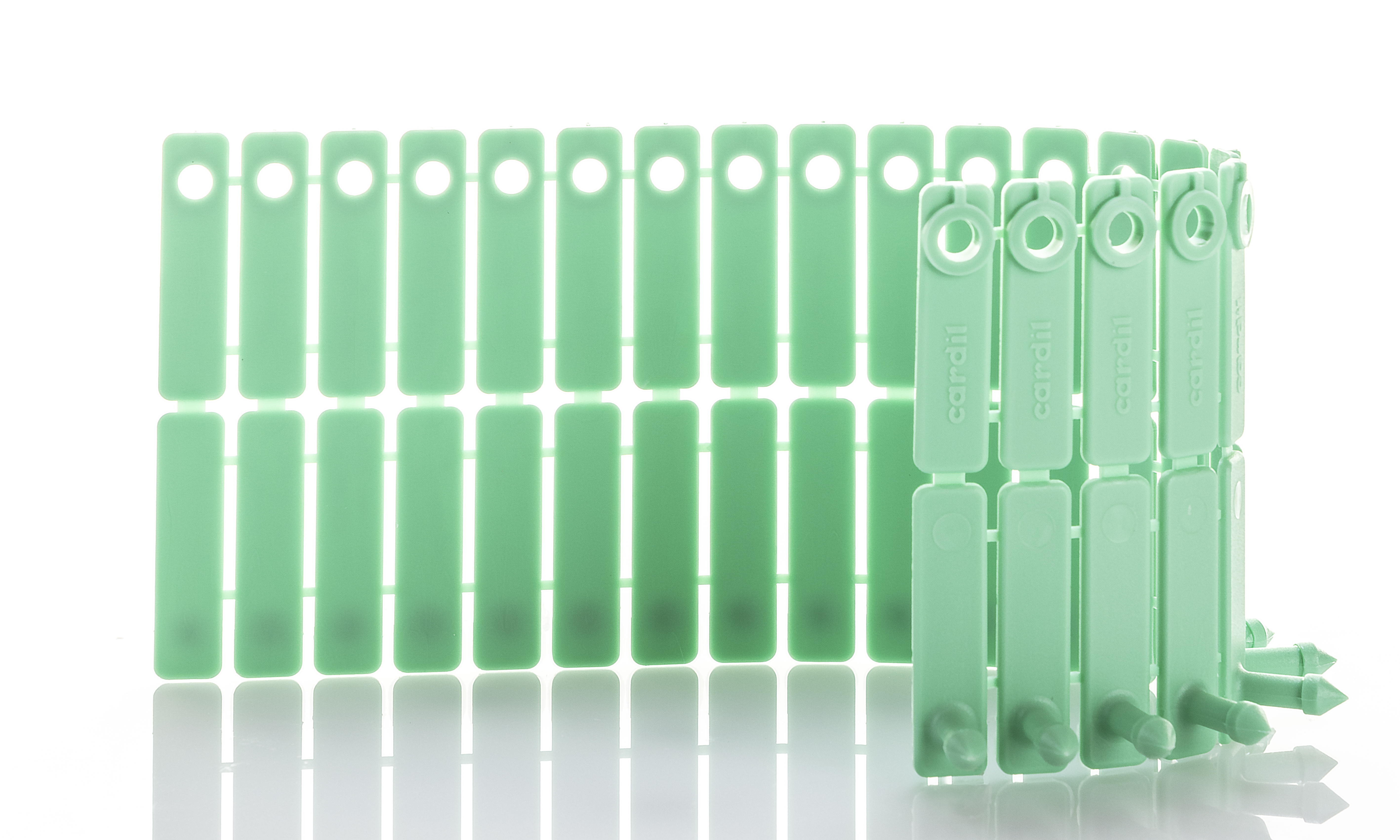 LYC-TAG GREEN UNNUMBERED ( PIGLETS AND LAMBS )