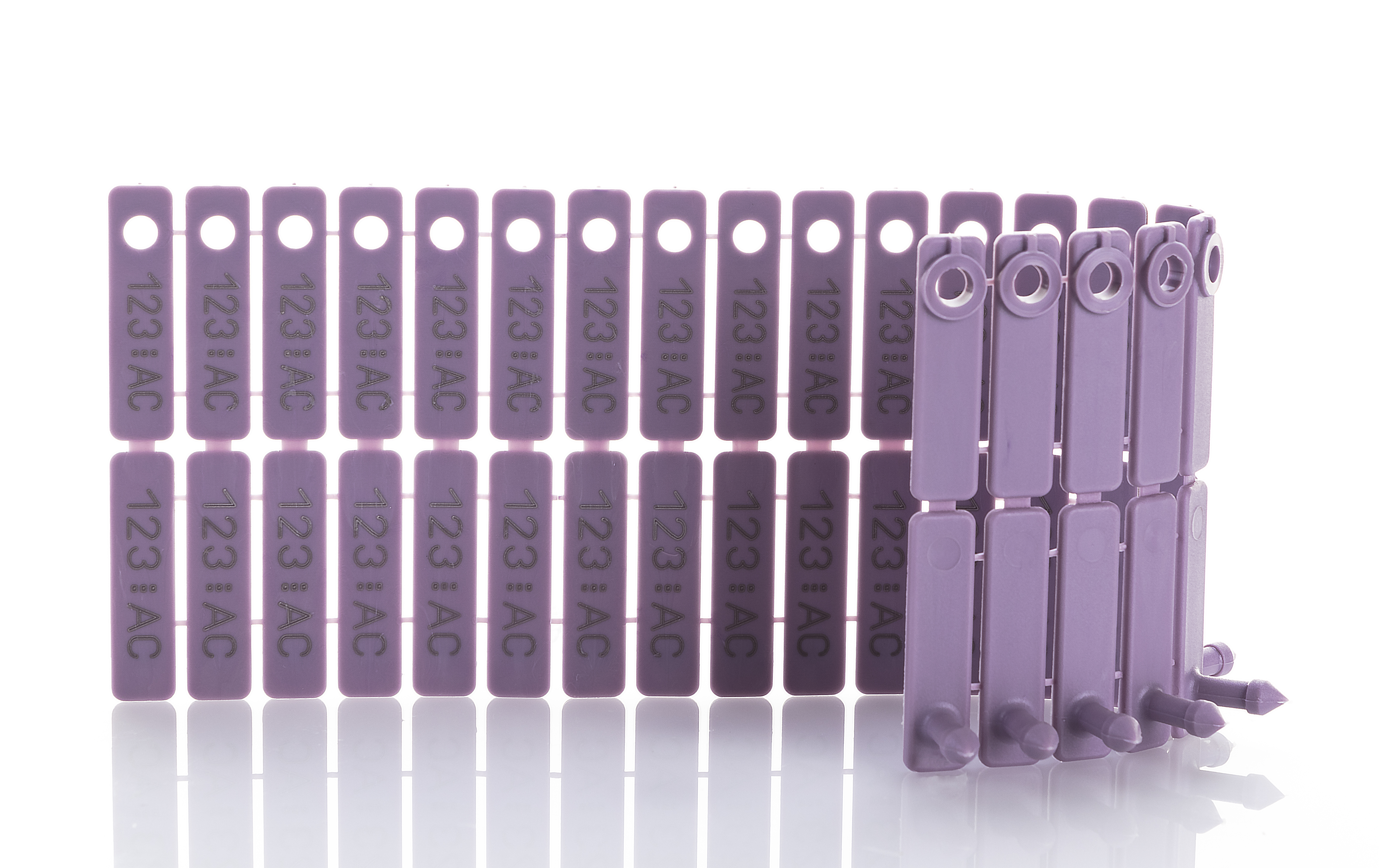 LYC-TAG VIOLET NUMBERED ( PIGLETS AND LAMBS )