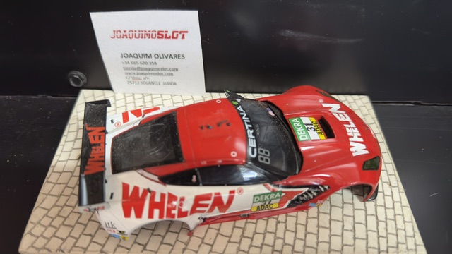 Carrera carcasa Corvette nueva, falta un retrovisor