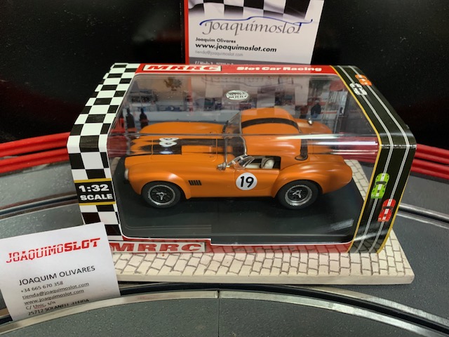 MRRC 12005 Shelby Cobra #19 Hard Top