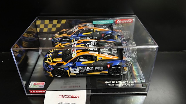 Carrera DIGITAL 124 23990 Audi R8 LMS GT3 evo II 'Land Motorspor