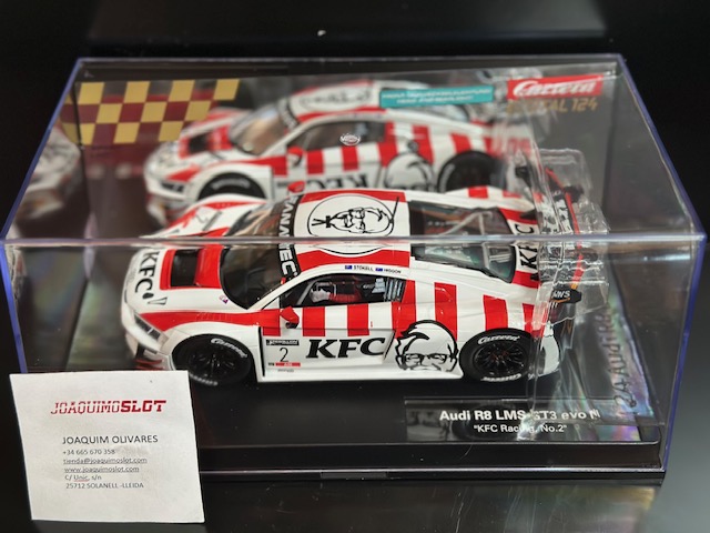 Carrera DIGITAL 124 23991 Audi R8 LMS Evo II KFC Nº2