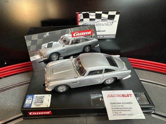 Carrera 25735 Aston Martin DB5 - James Bond 007 Goldfinger