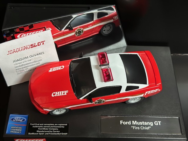 Carrera Evolution 27177 Ford Mustang Gt Fire Chief