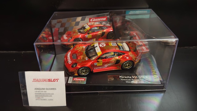 Carrera  Evolution 27820 Porsche 911 GT3 R No.25
