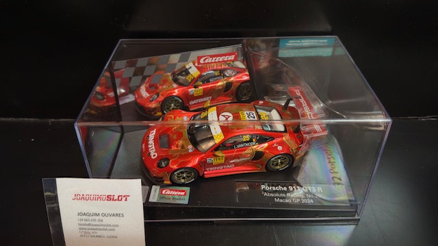 Carrera  Evolution 27820 Porsche 911 GT3 R No.25