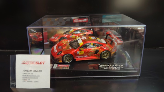Carrera  Evolution 27820 Porsche 911 GT3 R No.25