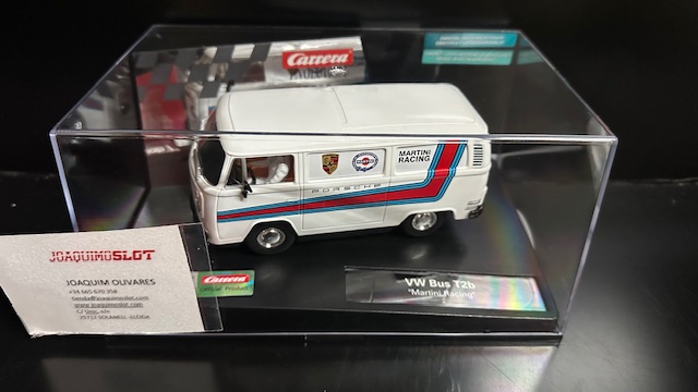 Carrera Evolution 27838  VW Bus T2b 'Martini Racing'