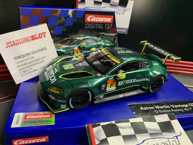 Carrera Digital 30994 Aston Martin Vantage GT3Station Racing Nº7