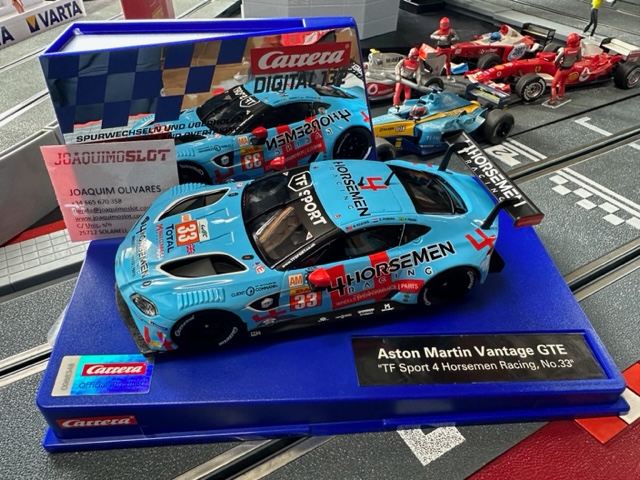 Carrera DIGITAL 132 31074 Aston Martin Vantage GTE 