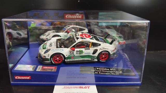Carrera Digital 32042 Porsche 911 CaR Tech Motorsport