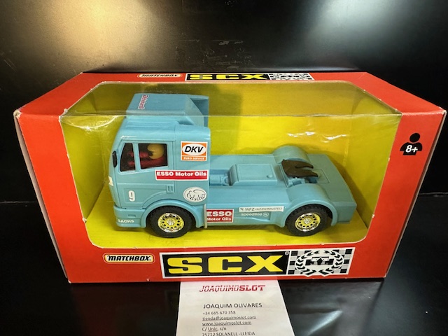 Scalextric 83840.20A  Mercedes Truck ESSO