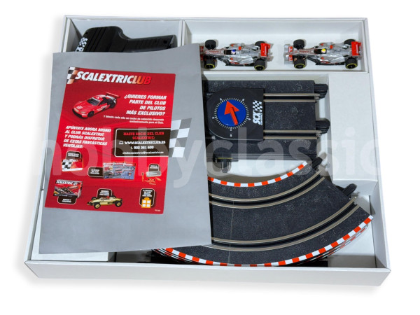 Scalextric Compact C10140S500 McLaren Super Champion
