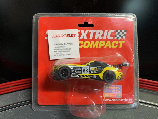 Scalextric Compact C10271S300  Mercedes AMG GT3 'Race Scout'