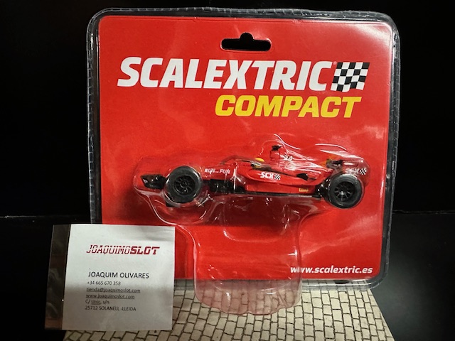 Scalextric Comapct C10517S300 Formula SCX