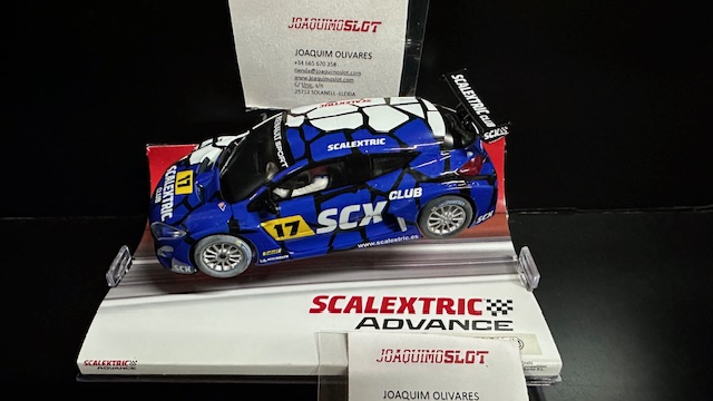 Scalextric Advance 2.0 E10253S300 Renault Megane Club 2017