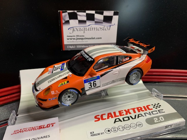 Scalextric Advance E10395S300 Porsche 911 Hybrid
