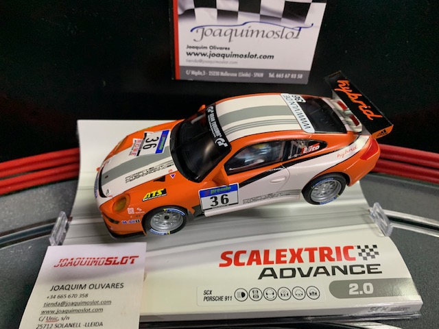 Scalextric Advance E10395S300 Porsche 911 Hybrid