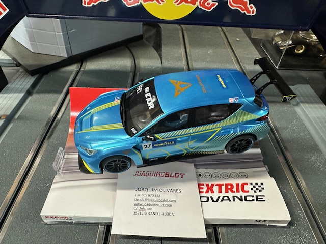 Scalextric Advance E10450S300 Cupra E-Racer - FIA World Cup Cham